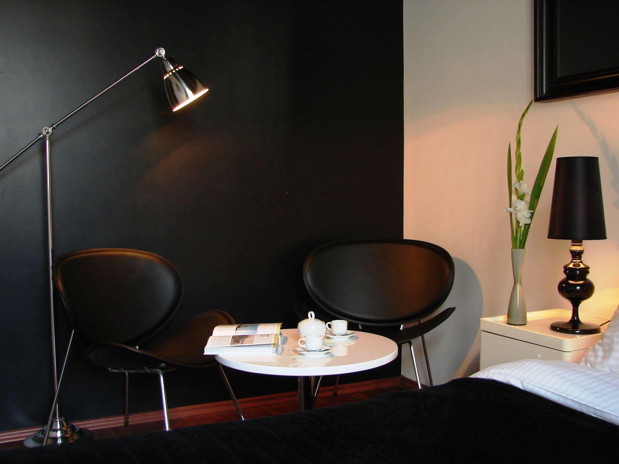 Chmielna Guest House Warsaw Exterior photo